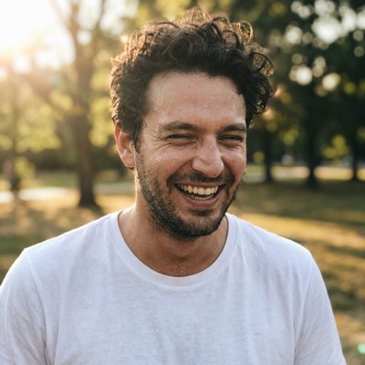 Leon B., 27